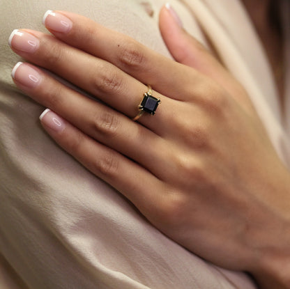 Foenix Ring